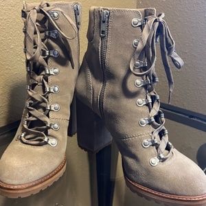 GB Gianni Bini shoes